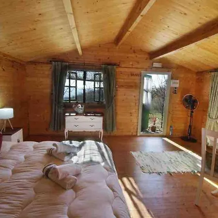 Pensionat Cabanas Romanticas De Madera *